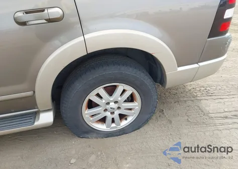 2006 Ford Explorer Eddie Bauer из США, поврежденный, VIN 1FMEU748X6UA77684